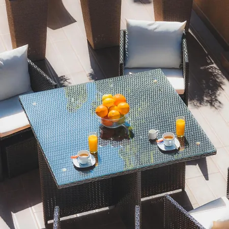 Appartement Hidden Bank: First Million