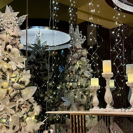 Hidden Bank: First Million Apartament *